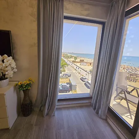 Luxury Front Seaview - Panoramic View To Black Sea Năvodari